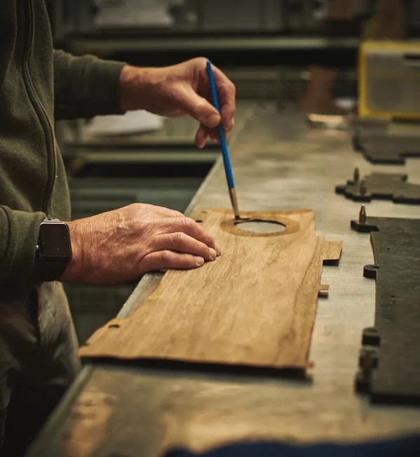 The Macallan and Bentley Designs on Wood