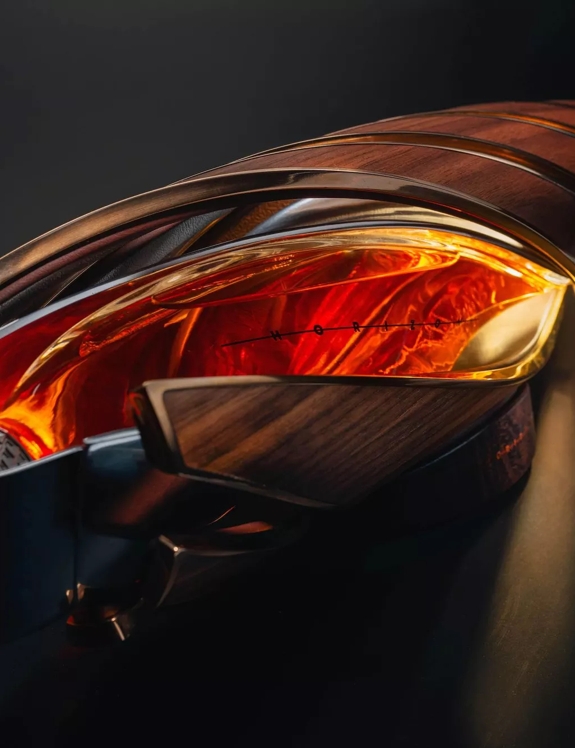 The Macallan Bentley Partnership Horizon Prototype Liquid in Top of Bottle
