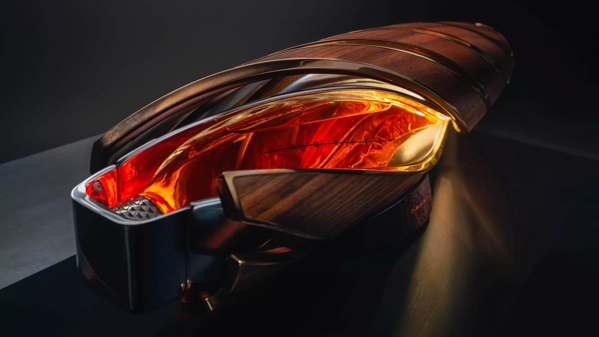 The Macallan Bentley Partnership Horizon Prototype Liquid in Top of Bottle