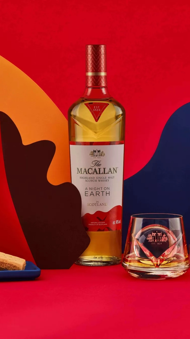 The Macallan A Night on Earth in Scotland with Shortbread Ice Maker and Dram
