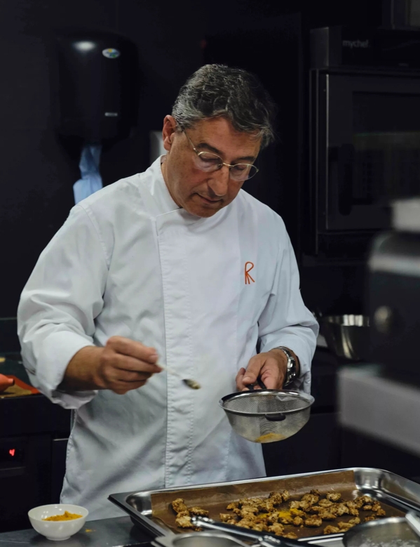 Distil Your World London Joan Cooking