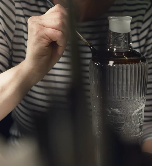 Tales of The Macallan Finishing touches on lalique bottle