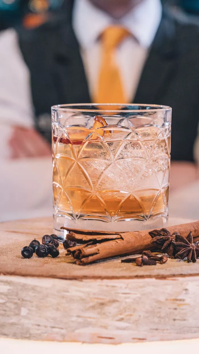 the macallan whisky serve