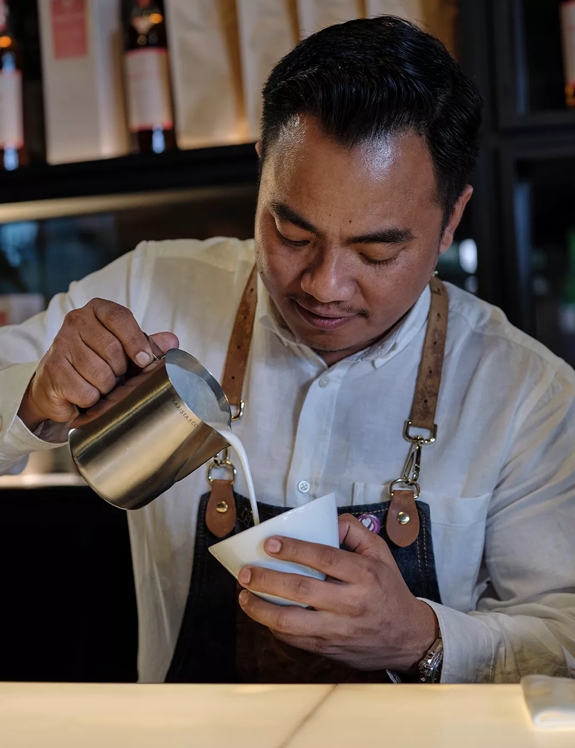 The Macallan Harmony II Dhan Making Coffee