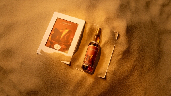 The Macallan Folio 8 bottle and pack in sand