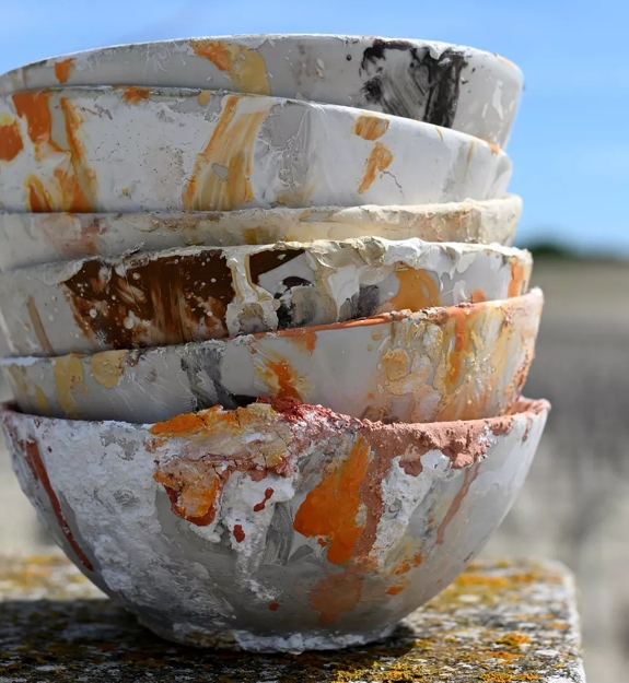 artists paint bowls