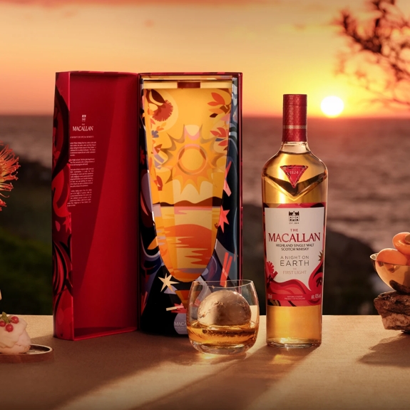 ウイスキー MACALLAN A Night on Earth The FIRSTLIGHT The Macallan a Night on Earth - First Light Single Malt Whisky