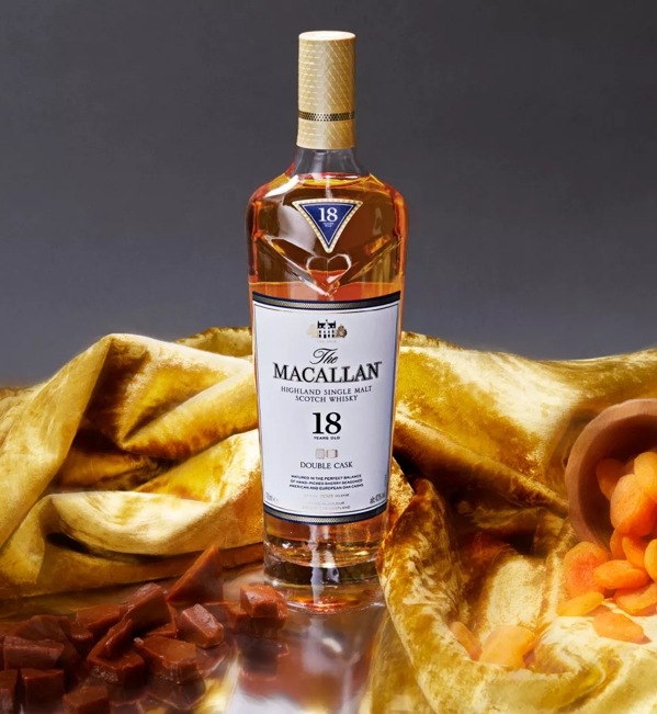 Macallan Double Cask 18YO Photography Erik Madigan Heck with Flavours Apricot and Toffee