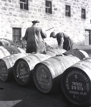 The Macallan Historic Images Black and White Casks