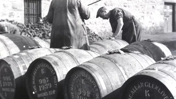 The Macallan Historic Images Black and White Casks