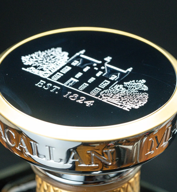 Oscuro | The Macallan®