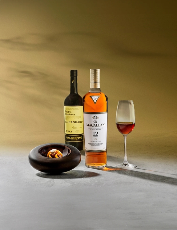 the macallan sherry oak 12 whisky serve