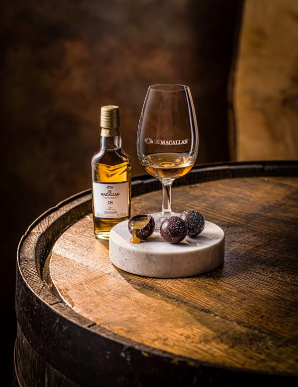 the macallan double cask 18 tasting experience mini bottle and pairing