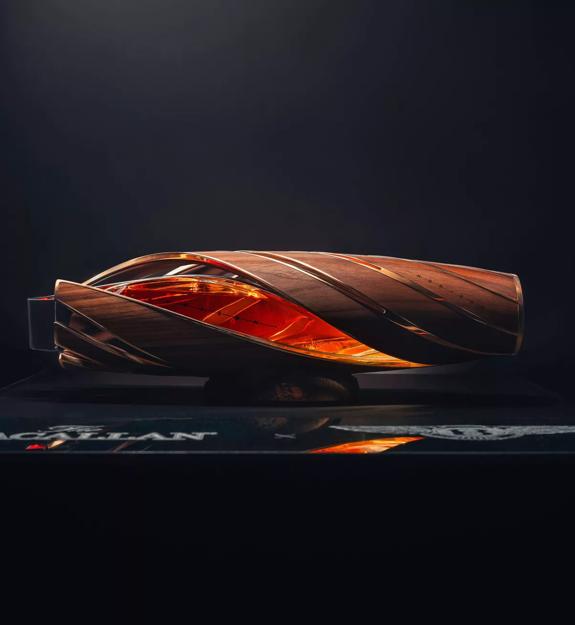 Liing Horizon Partnerstwo Macallan Bentley Prototype z logo Macallana i Bentleya