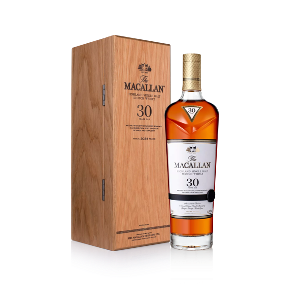 the macallan whisky bottle and pack