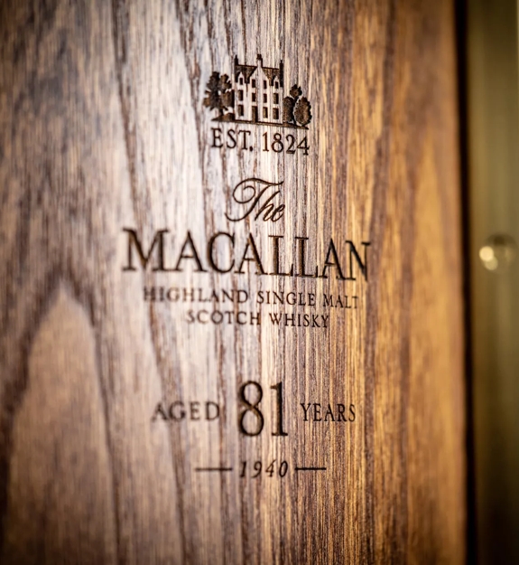 The Macallan The Reach 81 year old Whisky close up pack