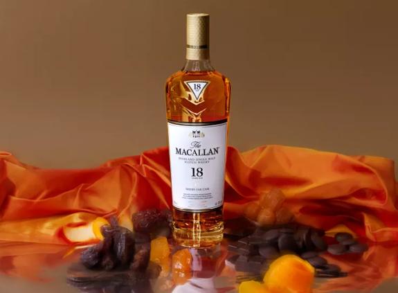 The Macallan Erik Madigan Heck Photography for Sherry Oak 18 YO with Flavours