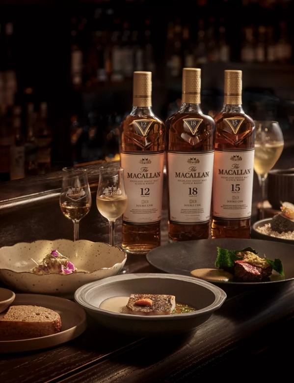 the macallan double cask whisky bottles and food pairing in bar